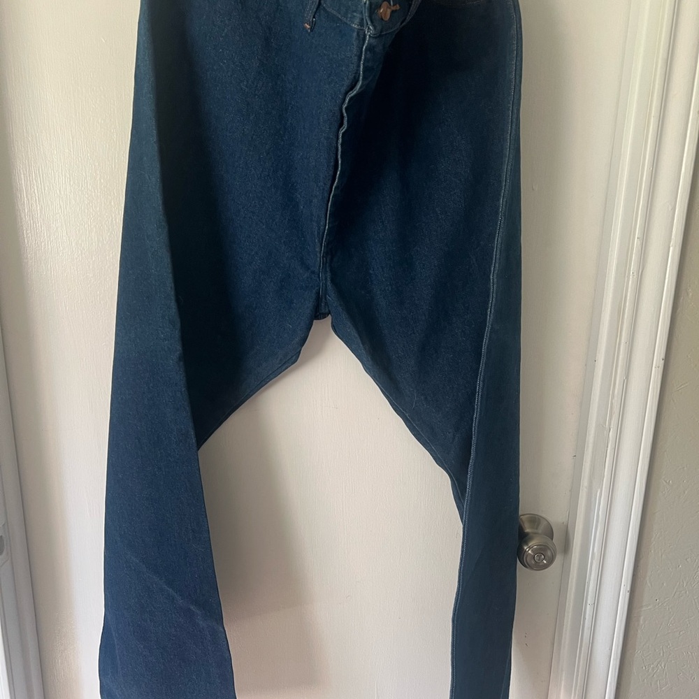 Men’s Wrangler Jeans – Dark Wash – Size 50x30